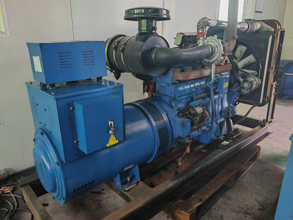 黎城100kW柴油发电机组使用多级机油有哪些优缺点？
